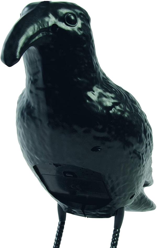 Vil du gerne slippe for fugle i din have? Med denne fugleskræmmer udformet som en krage er du godt på vej. Med hjælp fra denne realistiske fugleskræmmer er der ingen fugle, som kommer tæt på din have eller køkkenhave.