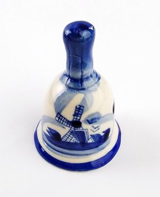 Liten Porslinsklocka