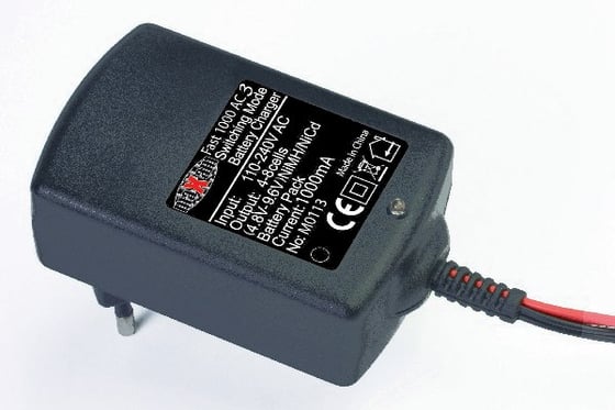 Maxam Fast 1000 Ac 3 / 1A, Dobbelt Tamiya Stik ⎮ 5700134700009 ⎮ VE_470000