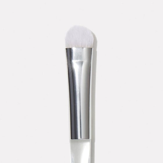 E.L.F. elf Beautifully Precise Eyeshadow Brush ⎮ 609332853140 ⎮ GP_006198