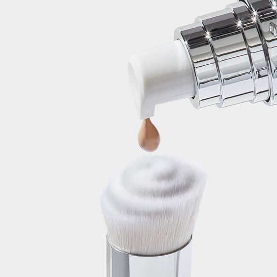 E.L.F. Beautifully Precise foundation swirl brush ⎮ 609332853232 ⎮ GP_006216