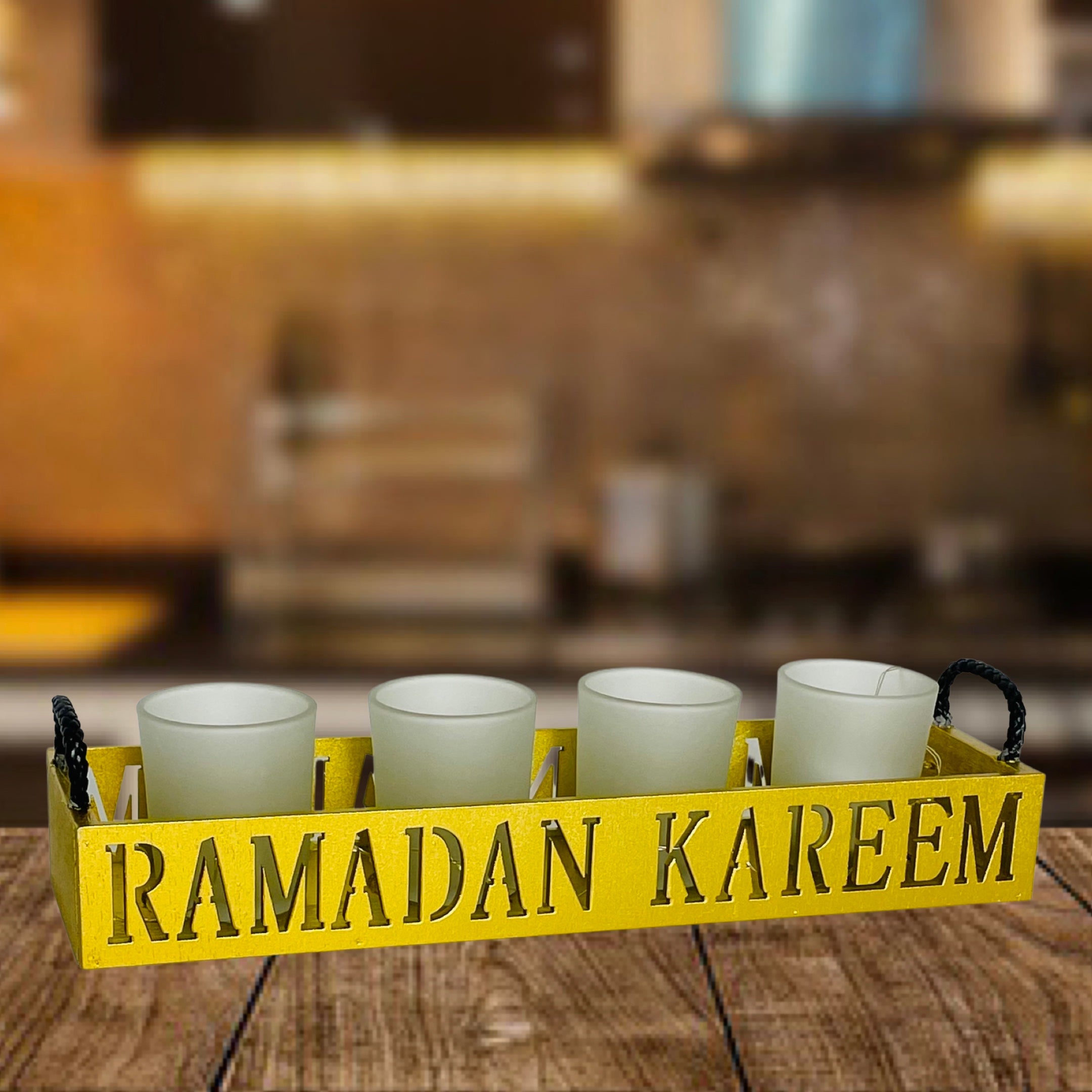 Ramadan - Träbricka Med Metallbricka Med 4 Glas