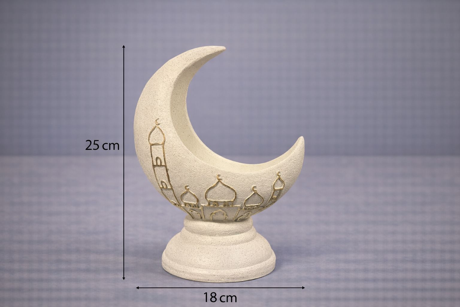 Flot design lavet som skål på fod, af procelæn & harpiks 25x18cm