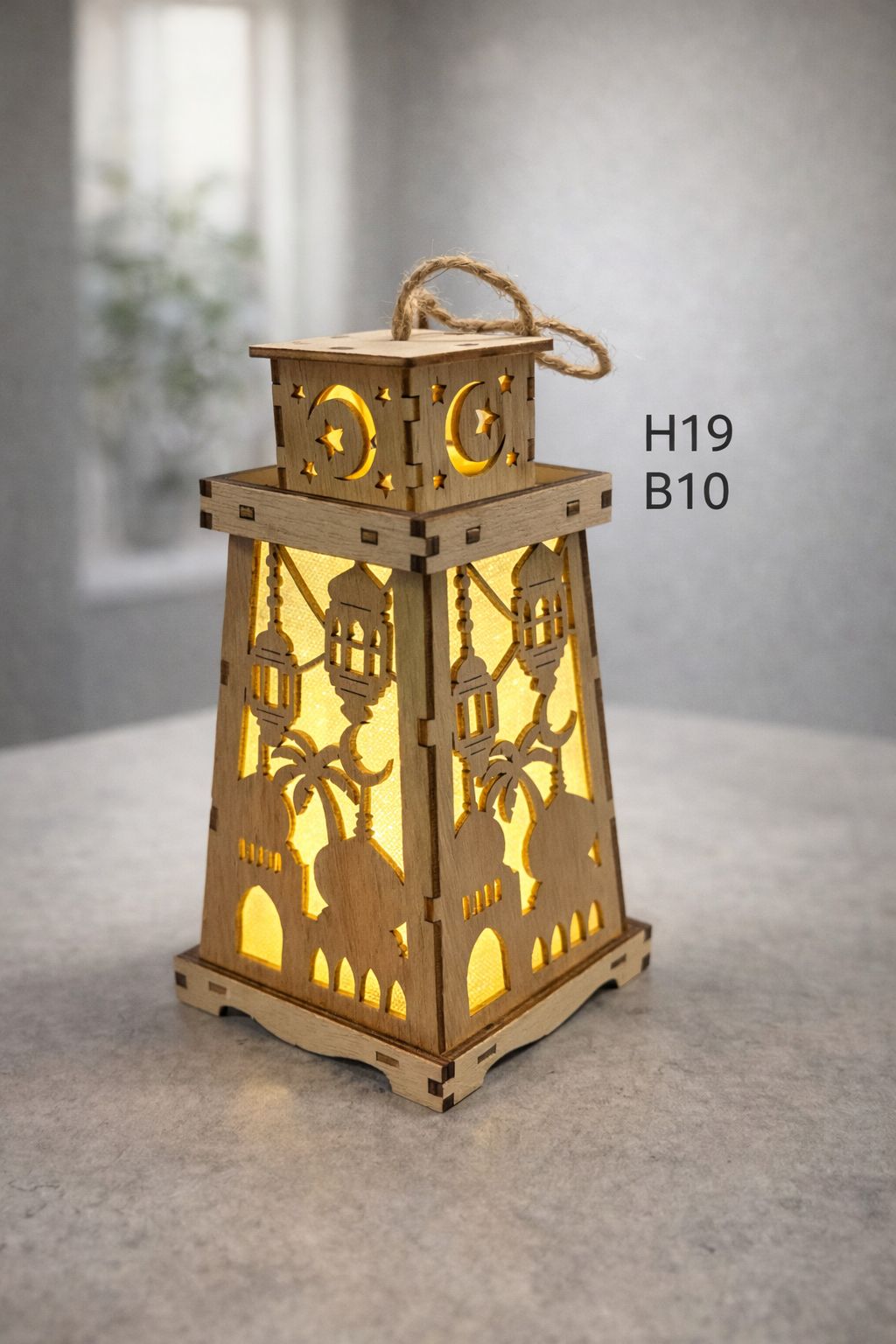 Battaridrevet trælanterne 19cm